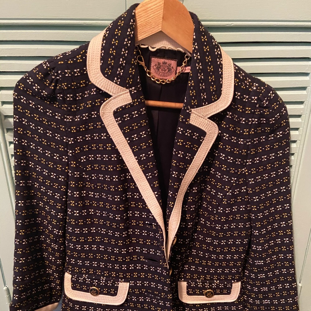 Juicy couture blazer